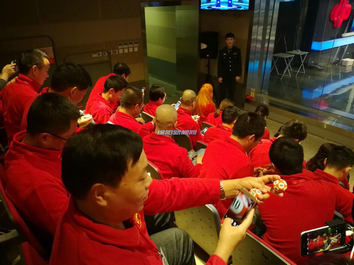 昨晚双色球，揭秘开奖结果，探寻幸运之谜
